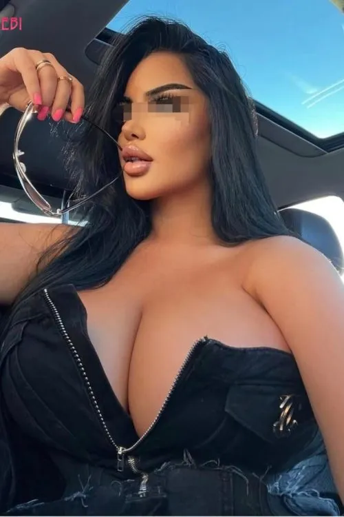 ZARA🫦
