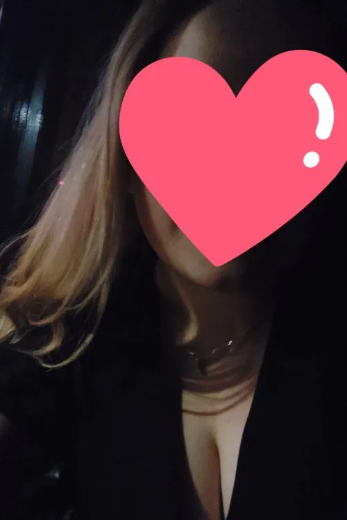 ნია