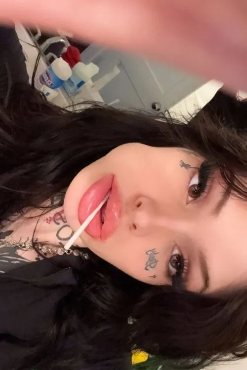 Sasha SEX+VIRT