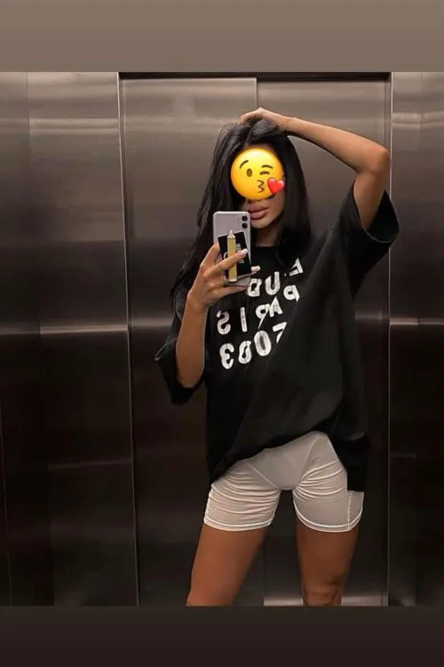 571199458